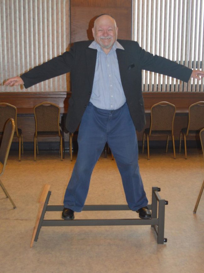 Can your shtender do this?